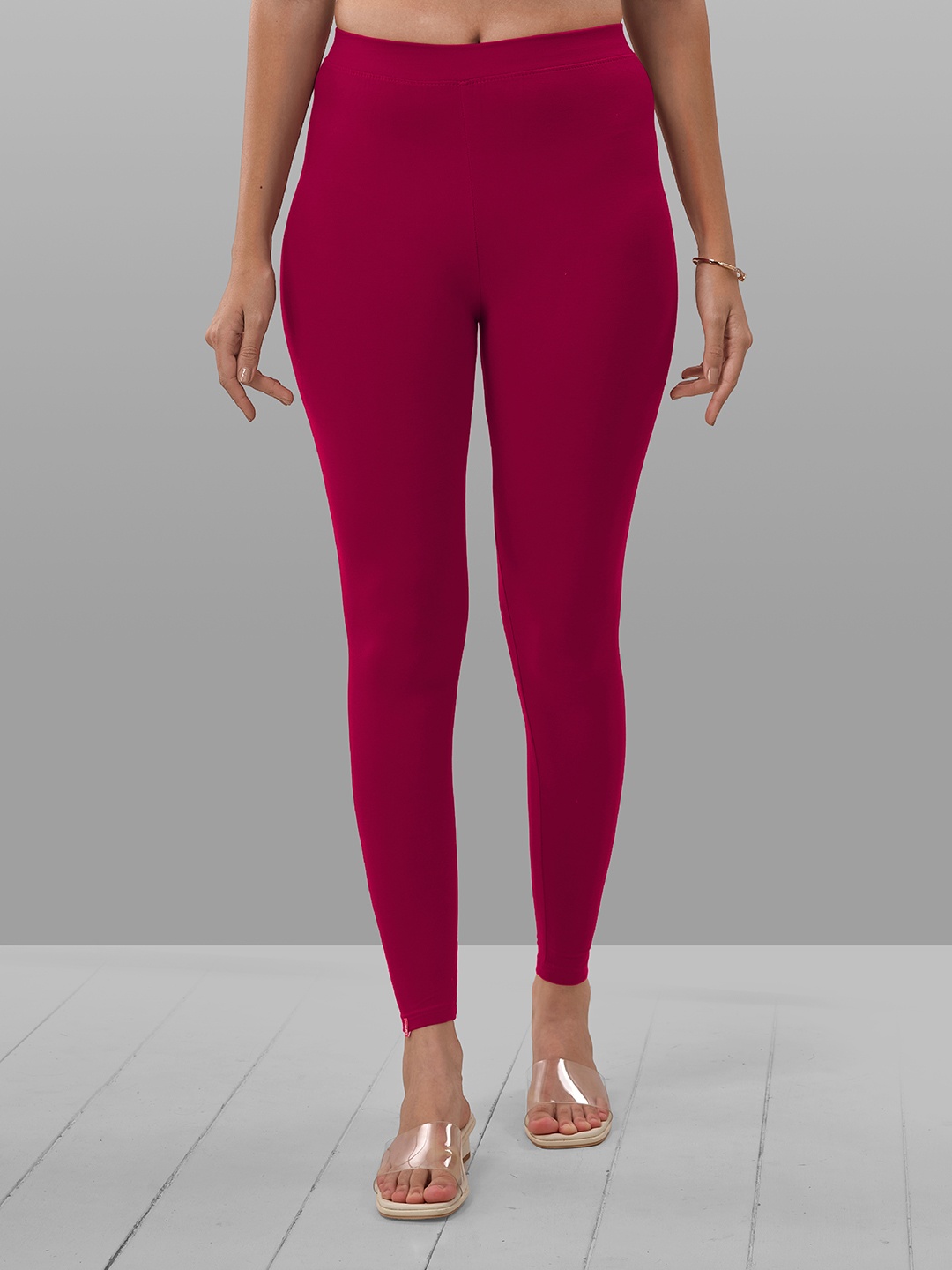 

LYRA 4-Way Stretch Ankle Length Leggings, Magenta