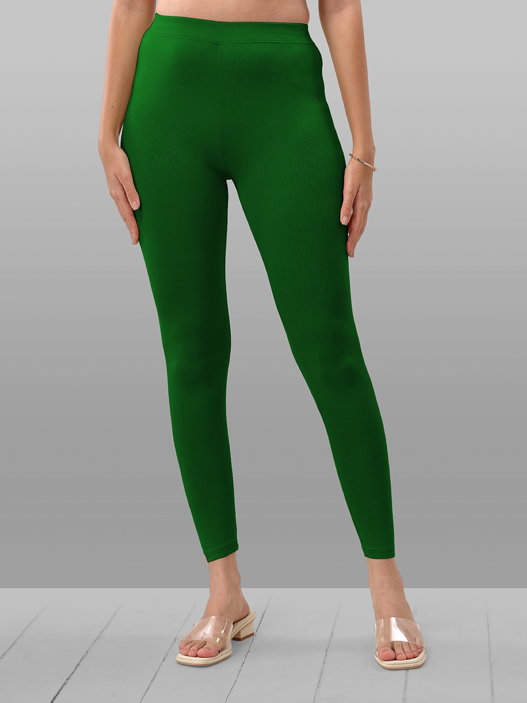 

LYRA 4-Way Stretch Ankle Length Leggings, Green
