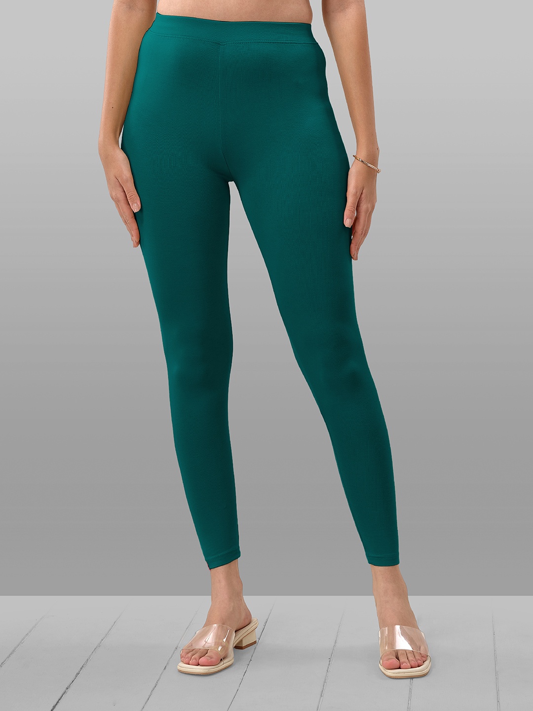 

LYRA 4-Way Stretch Ankle Length Leggings, Teal