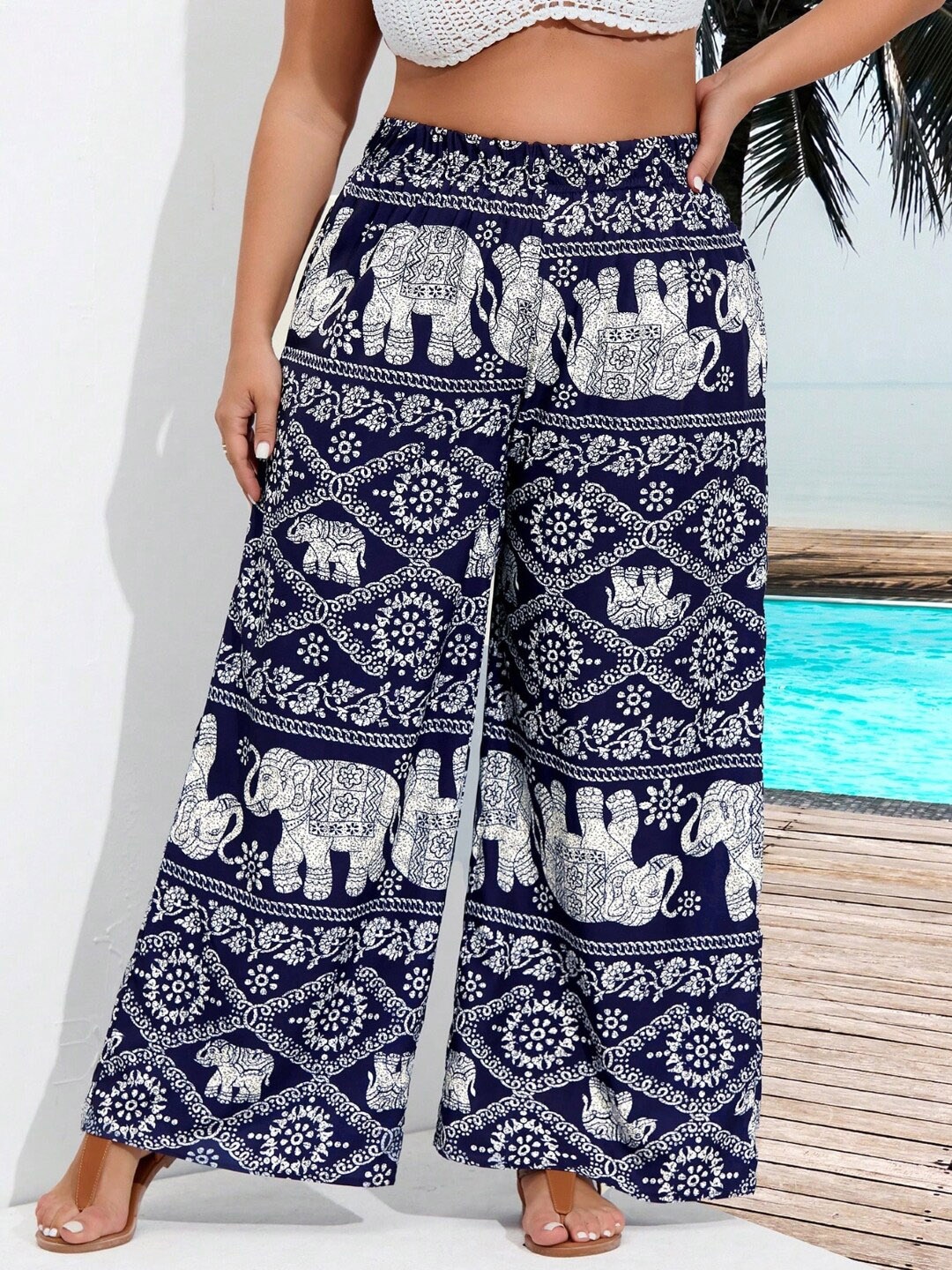 

StyleCast Abstract Printed Smart Loose Fit Trousers, Blue