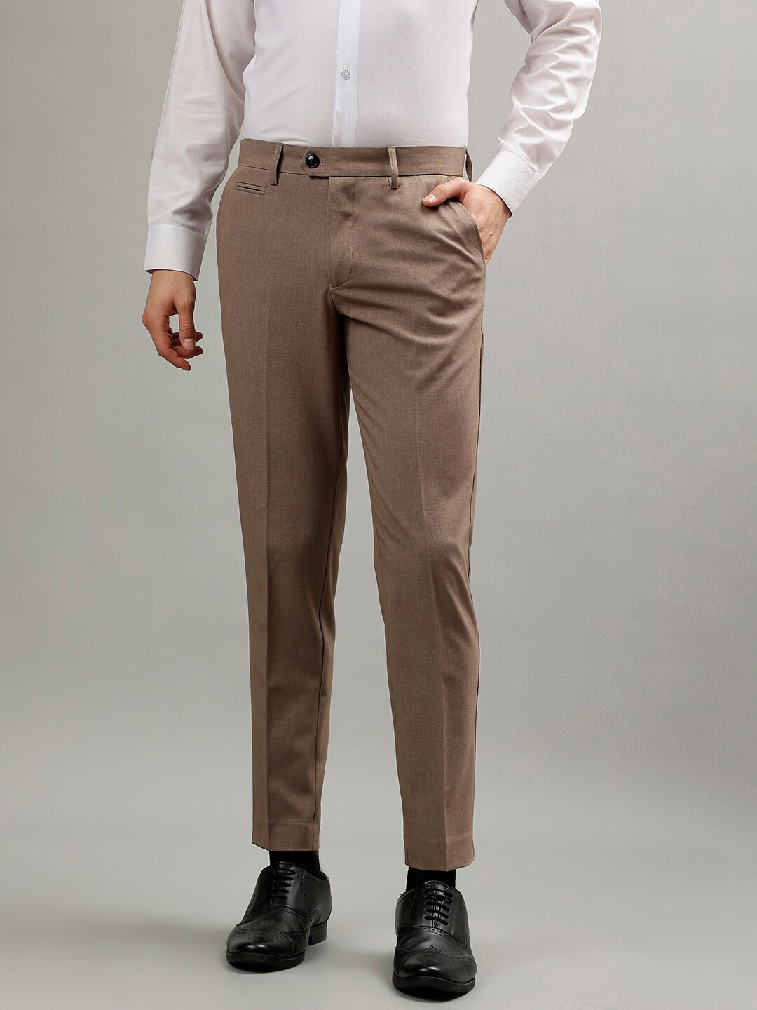 

LINDBERGH Men Slim Fit Formal Trouser, Beige