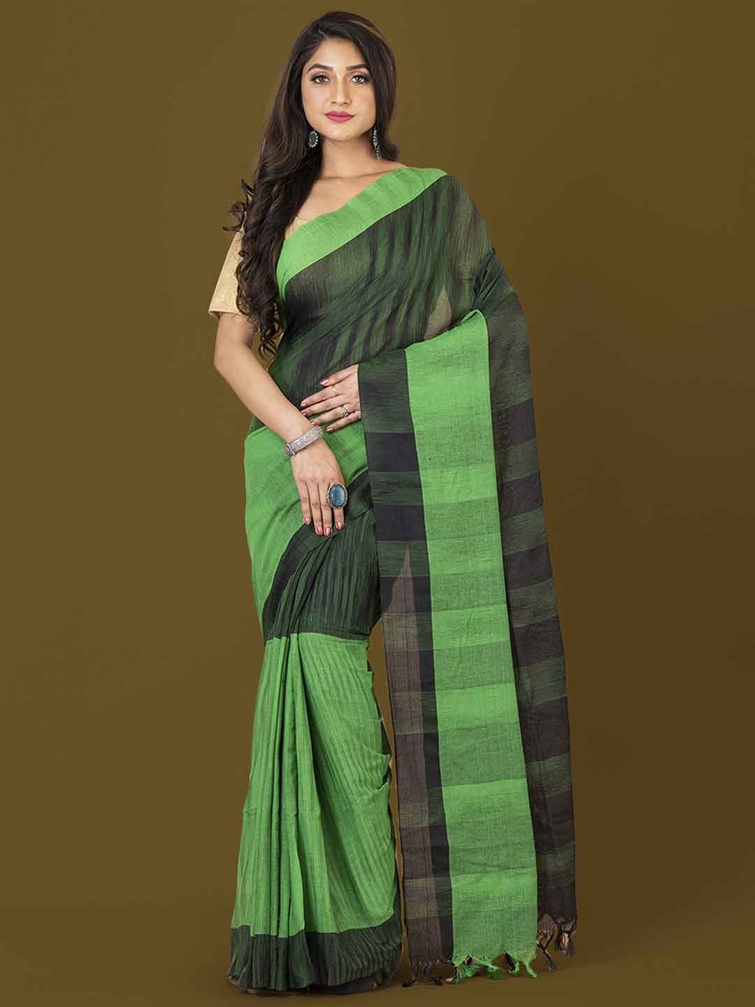 

HOUSE OF ARLI Colourblocked Pure Cotton Handloom Saree, Green