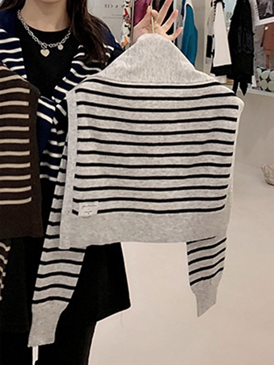 

LULU & SKY Women Grey & Black Striped Scarf