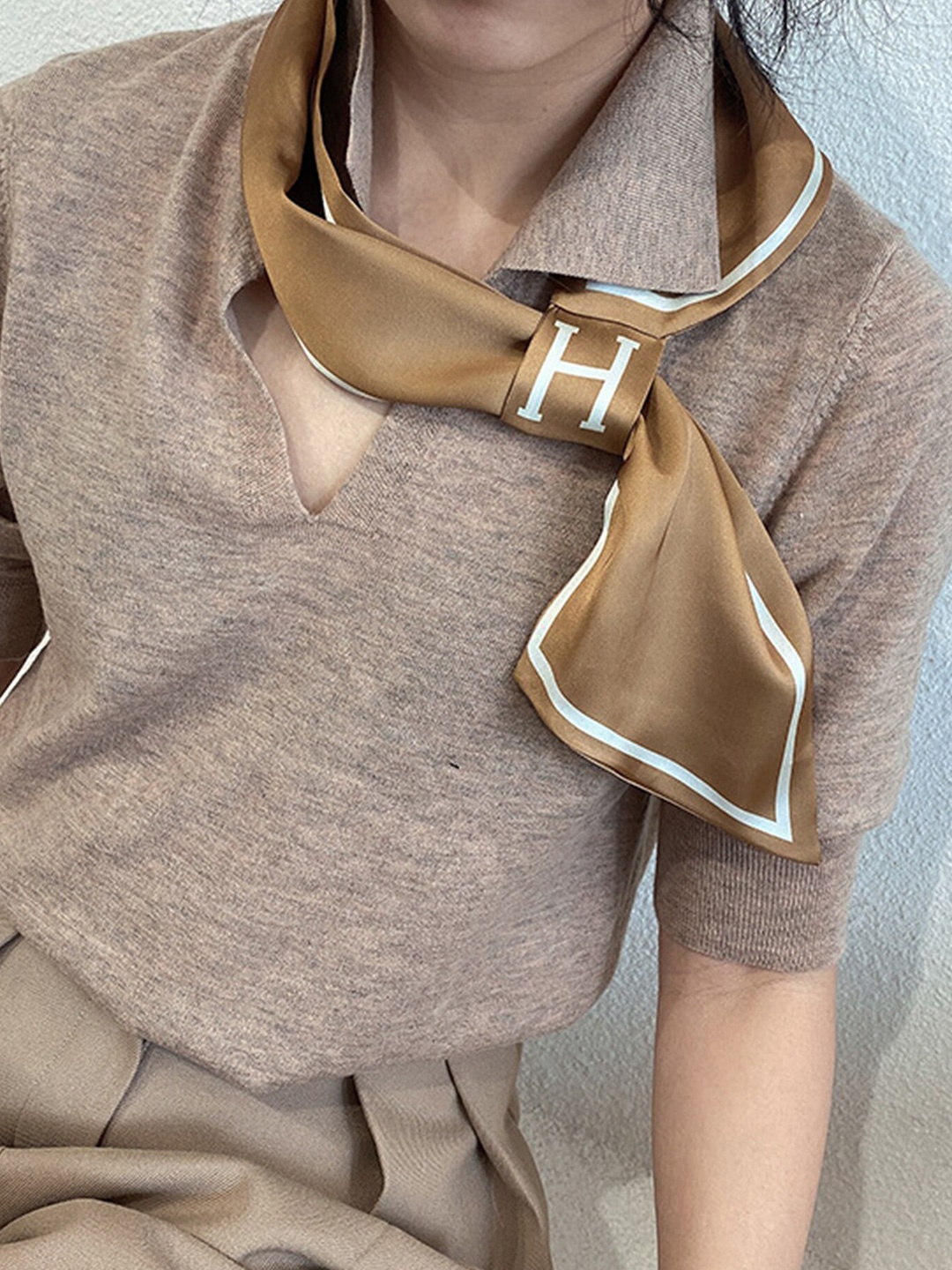 

LULU & SKY Printed Scarf, Champagne
