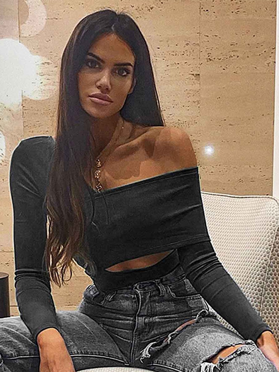 

LULU & SKY Off-Shoulder Top, Black