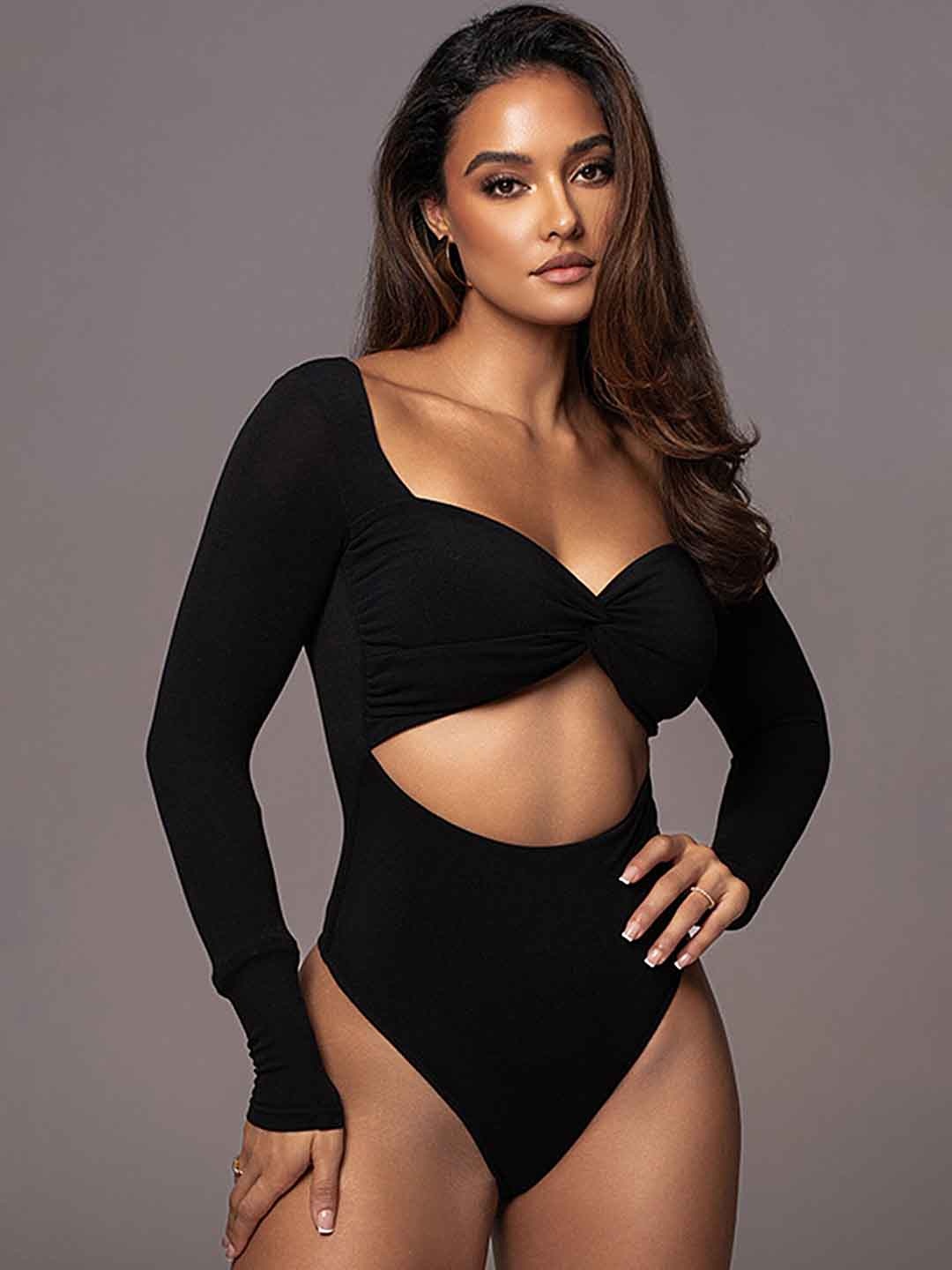 

LULU & SKY Twisted Sweetheart Neck Bodysuit, Black