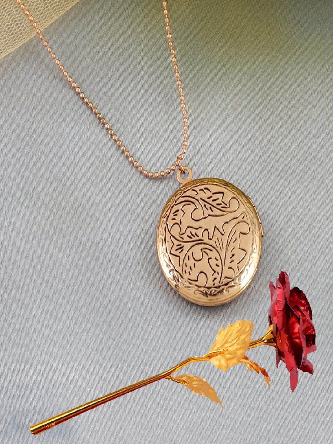 

UNIVERSITY TRENDZ Gold-Plated Open Lock Pendant Chain & Red Rose Combo Set