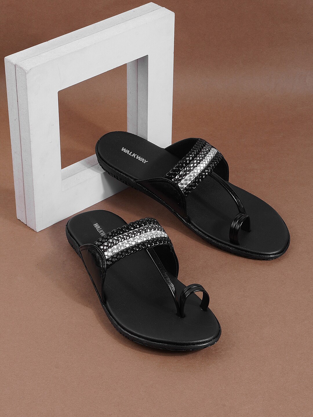 

WALKWAY by Metro Textured One Toe Flats, Black