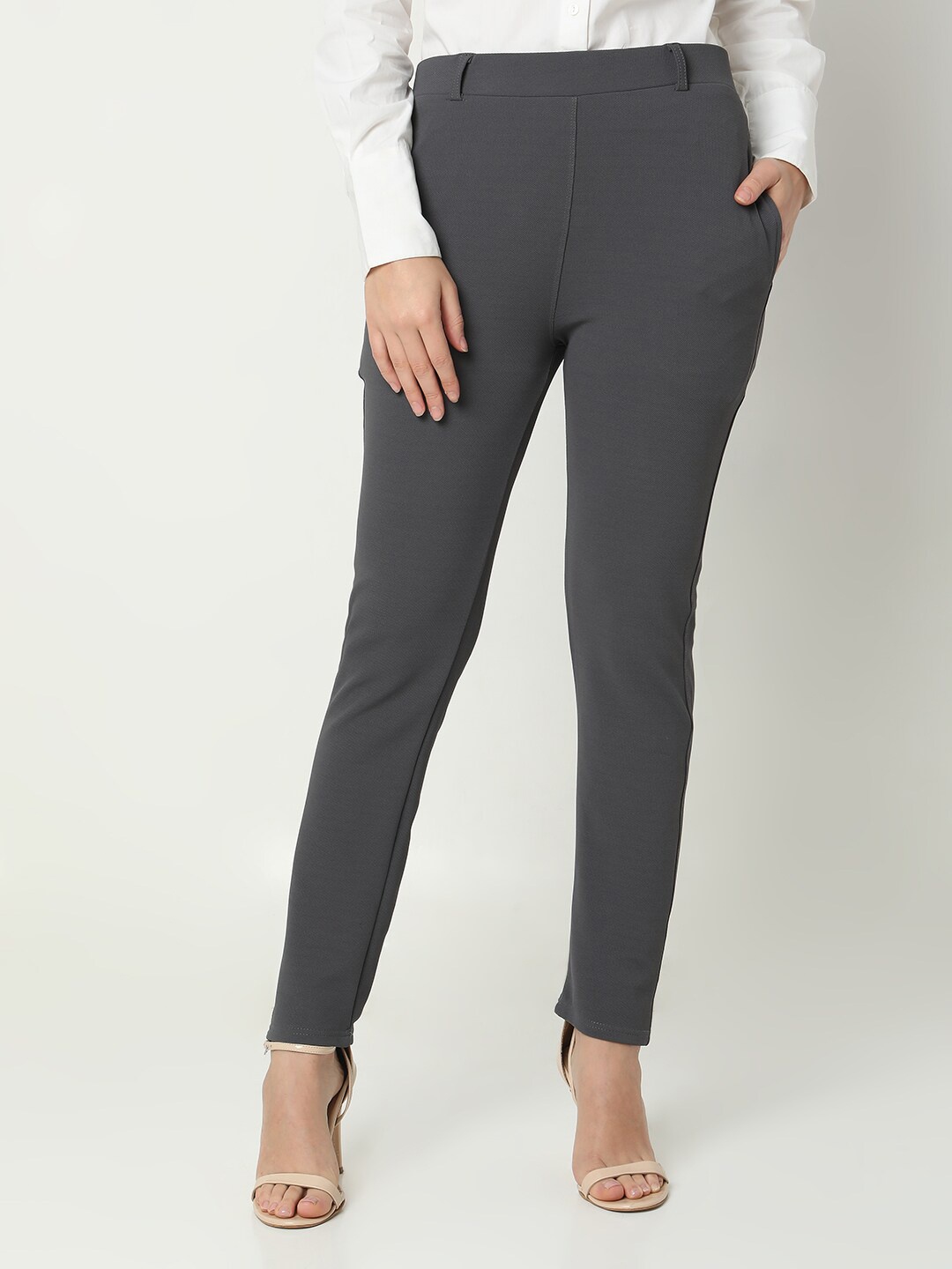 

Smarty Pants Women Relaxed High-Rise Cotton Trousers, Grey