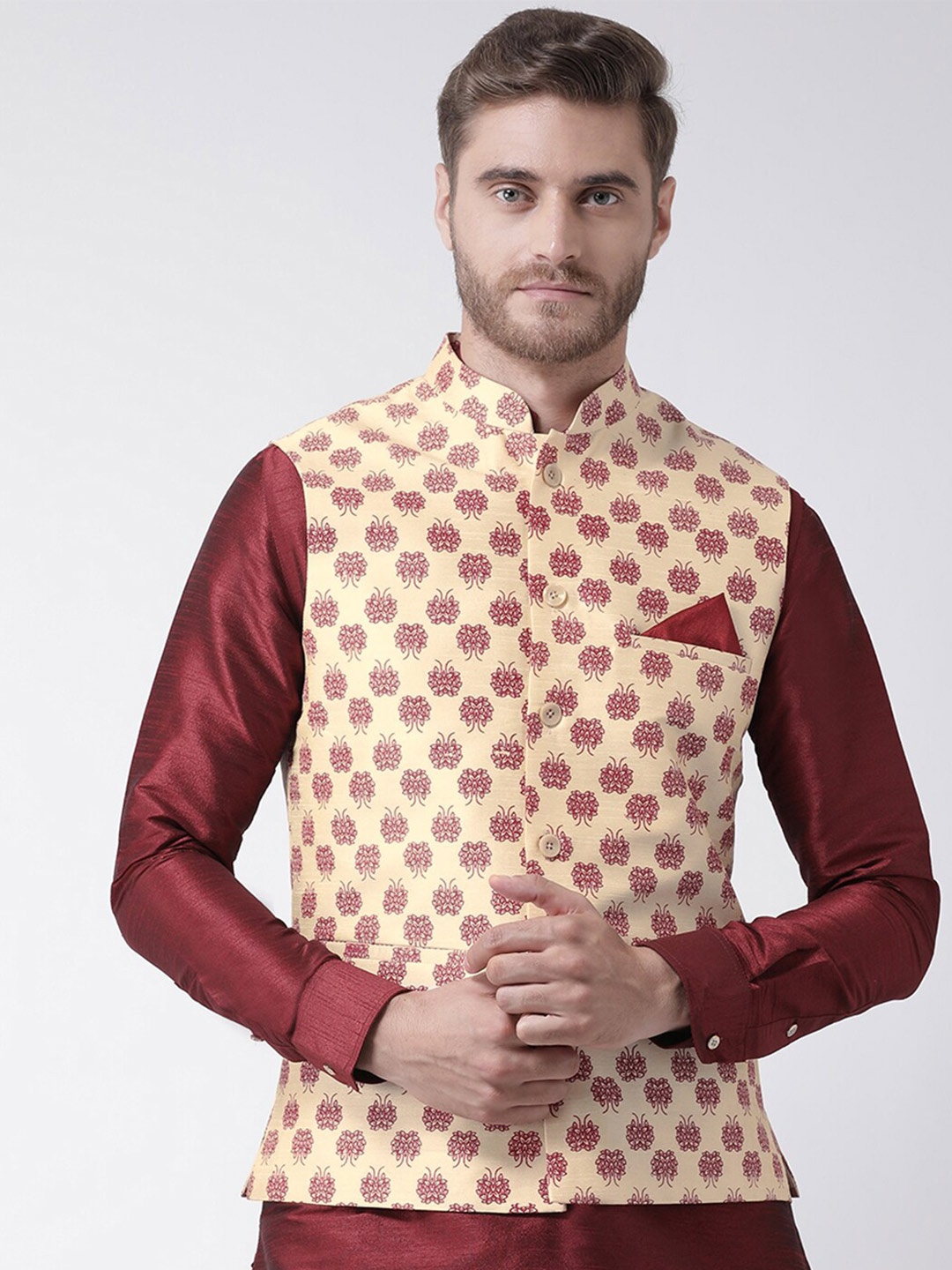 

DEYANN Floral Printed Woven Nehru Jacket With Pocket Square, Cream