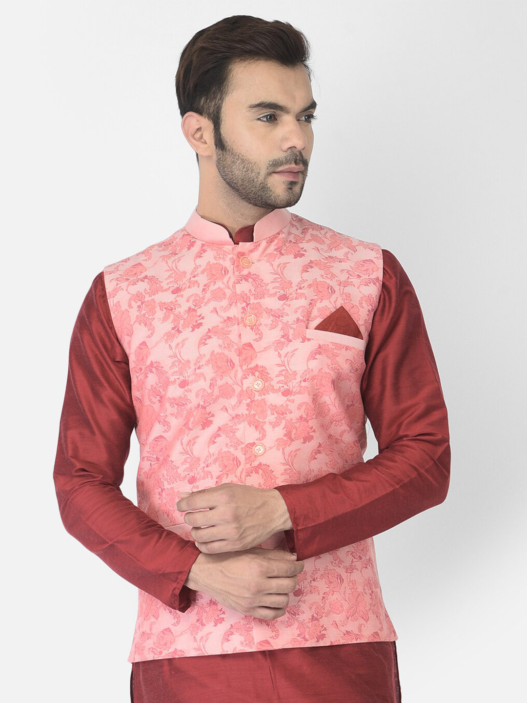 

DEYANN Ethnic Motifs Printed Mandarin Collar Nehru Jacket With Pocket Square, Peach