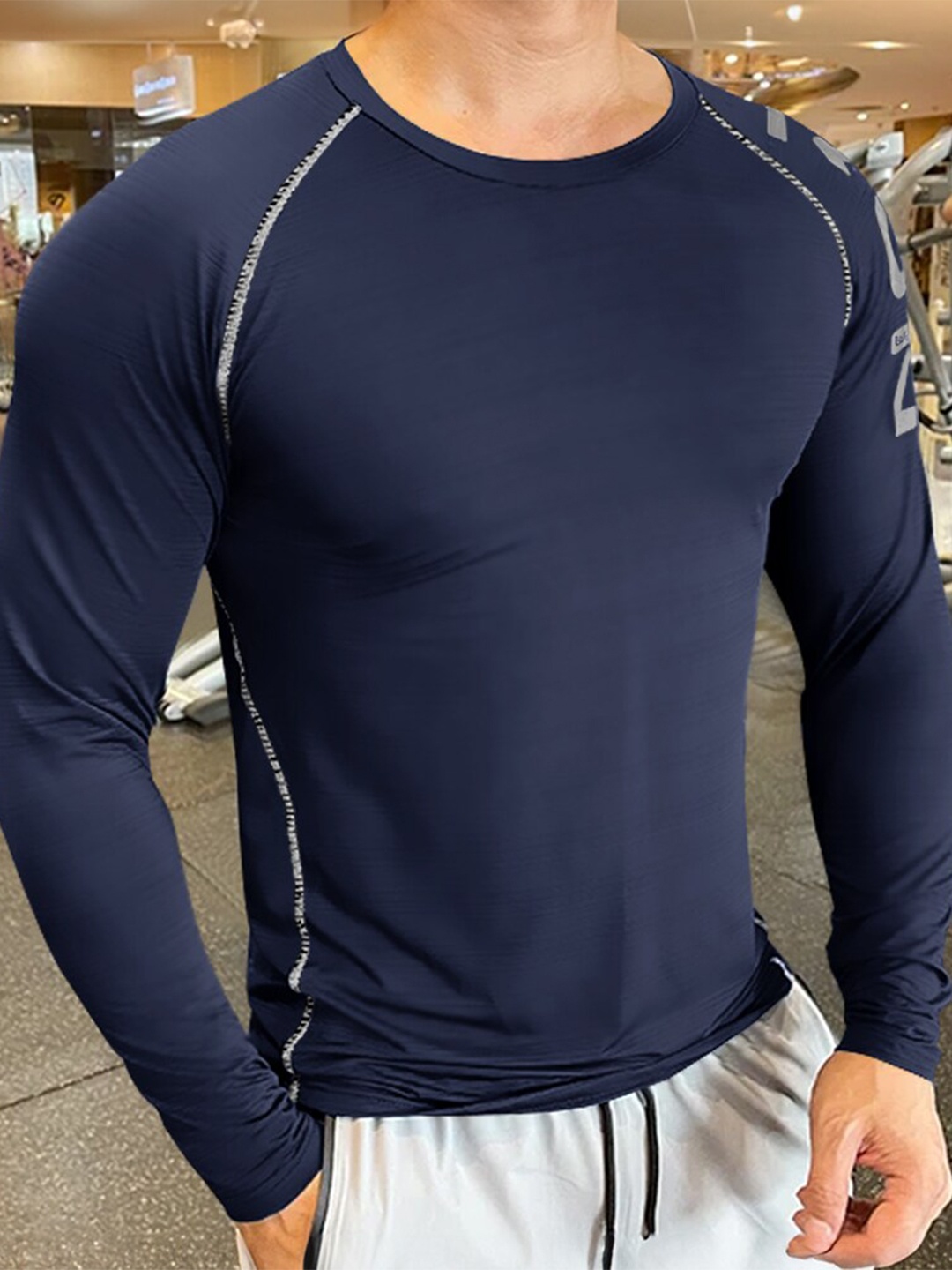 

Eyebogler Round Neck Long Sleeves T-shirt, Navy blue