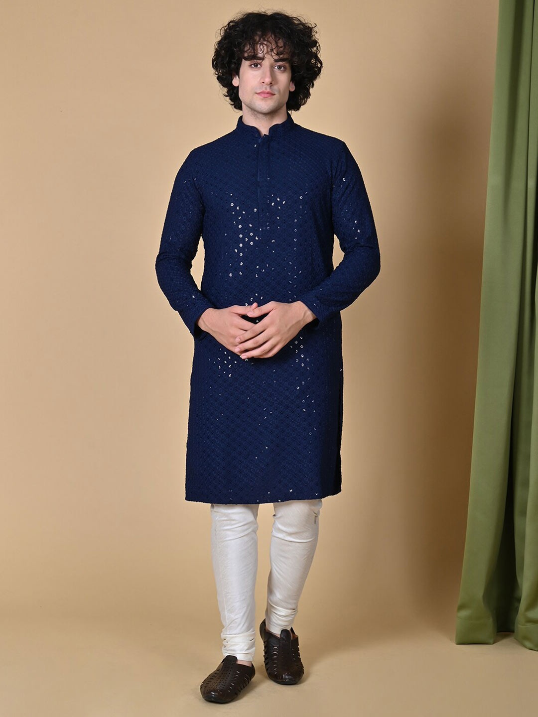 

MAAHI FABS Ethnic Motif Embroidered Sequinned Regular Thread Work Cotton Kurta & Churidar, Blue