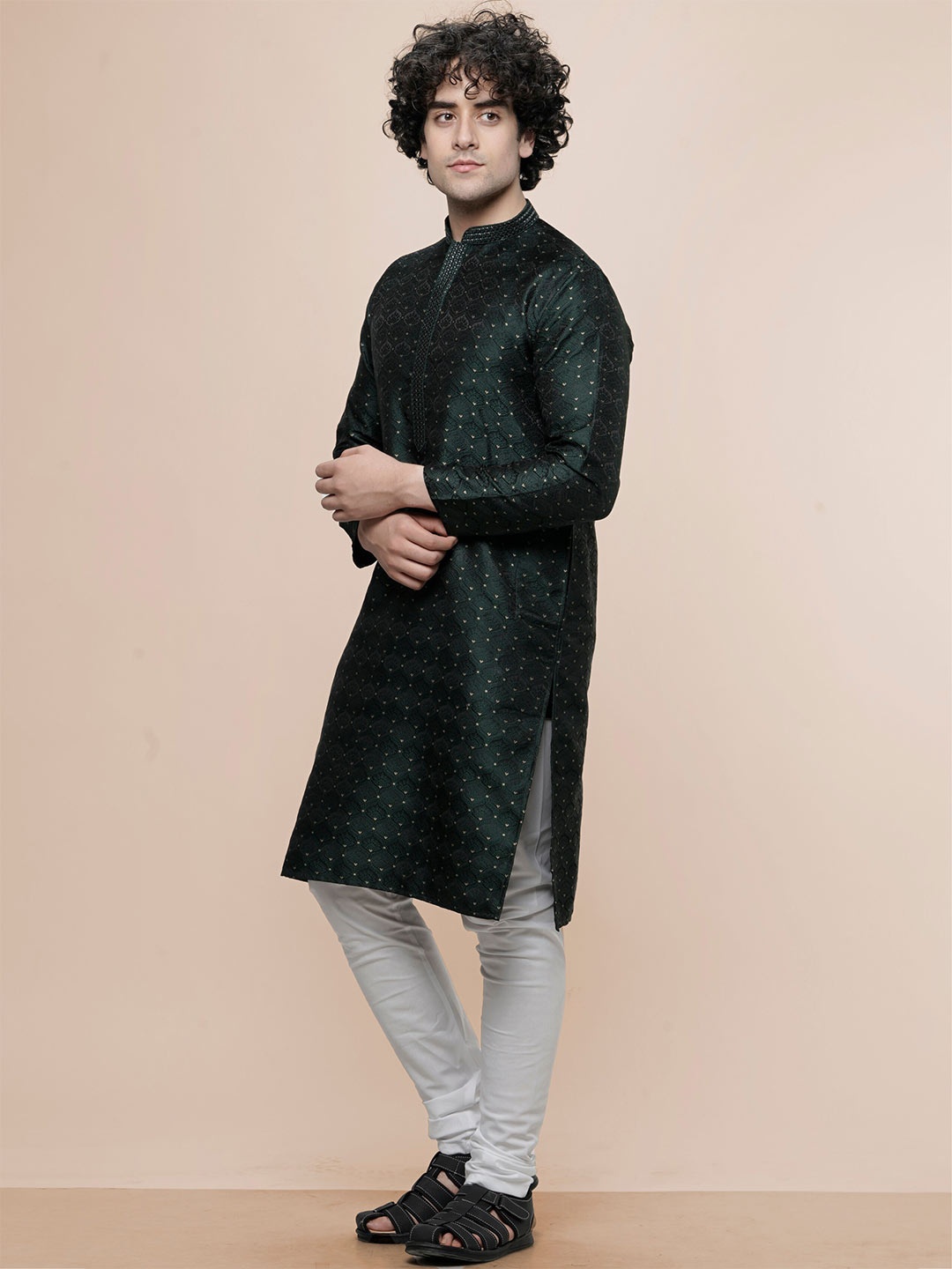 

MAAHI FABS Ethnic Motifs Woven Design Embroidered Regular Cotton Kurta With Churidar, Green