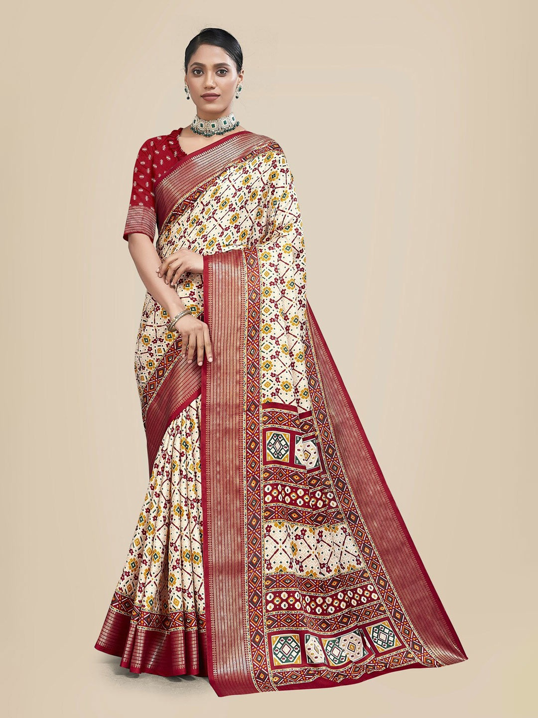 

WINKLECART Maroon & White Ethnic Motifs Zari Pashmina Patola Saree