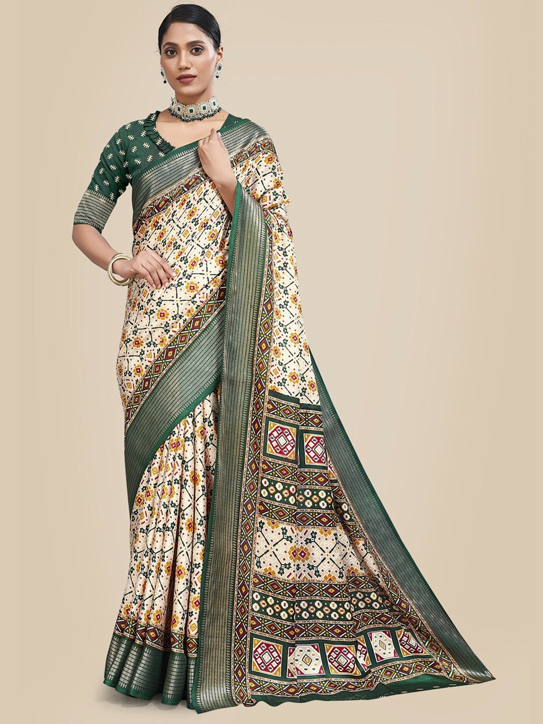 

WINKLECART Ethnic Motifs Zari Pashmina Patola Saree, Green