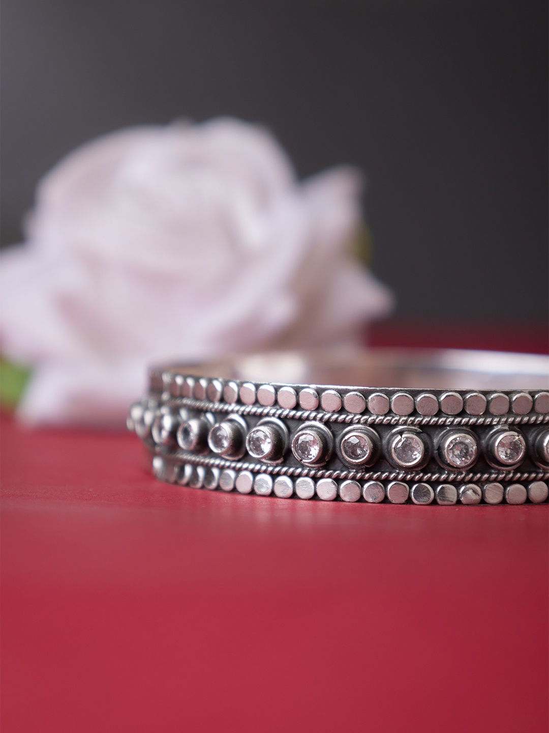

Shyle Tattva Jadau Zircon Versatile Bangle, Silver