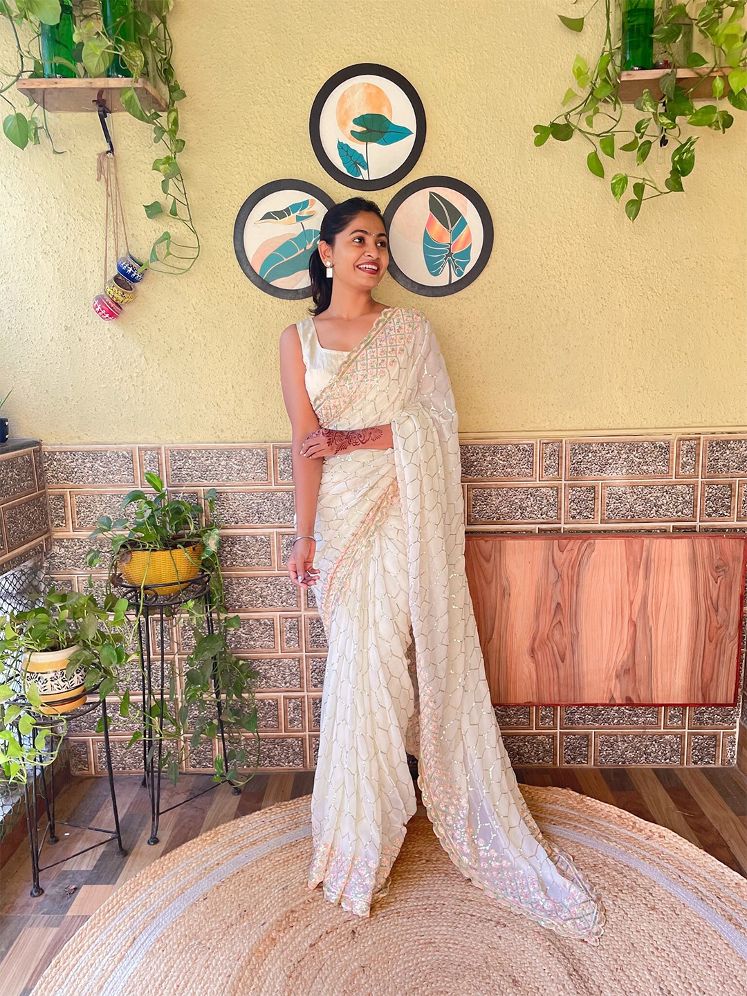 

Kalista Floral Embellished Sequinned Pure Georgette Saree, Cream