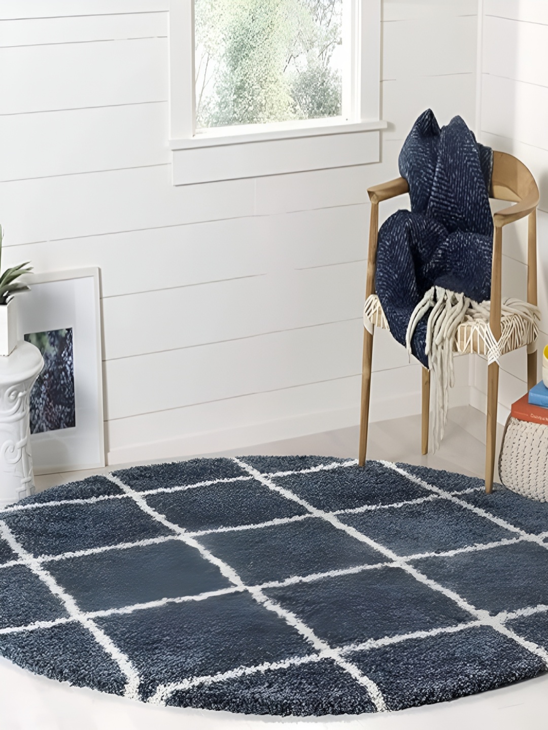 Shopgallery Grey & White Geometric Anti-Skid Shaggy Carpet