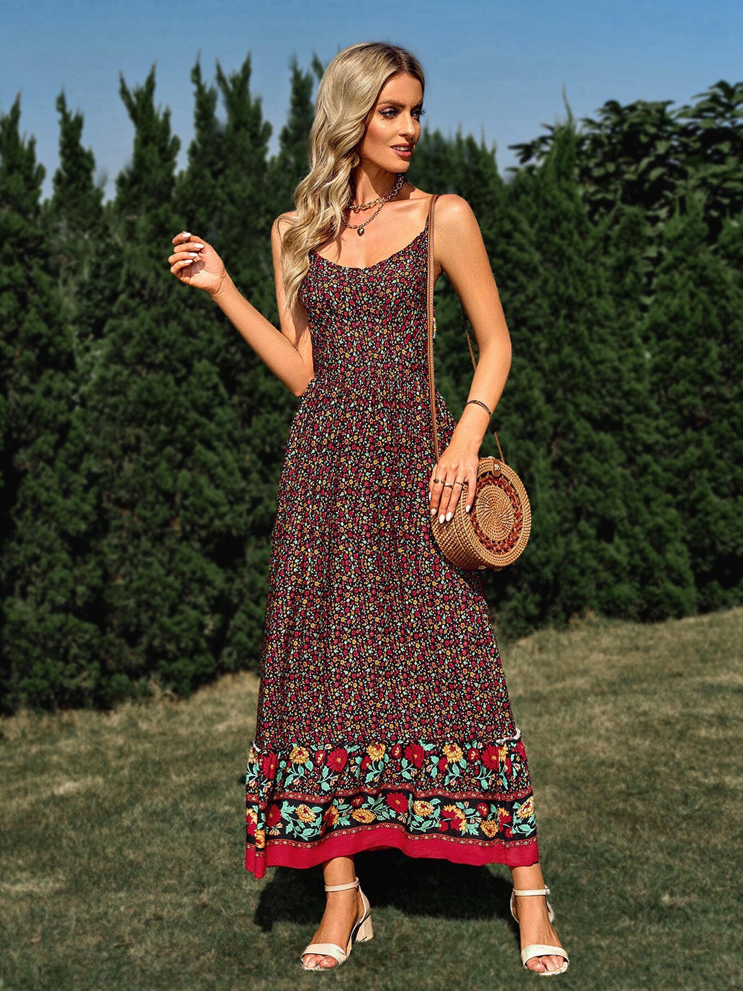 

StyleCast Black Floral Printed Shoulder Straps Maxi Dress