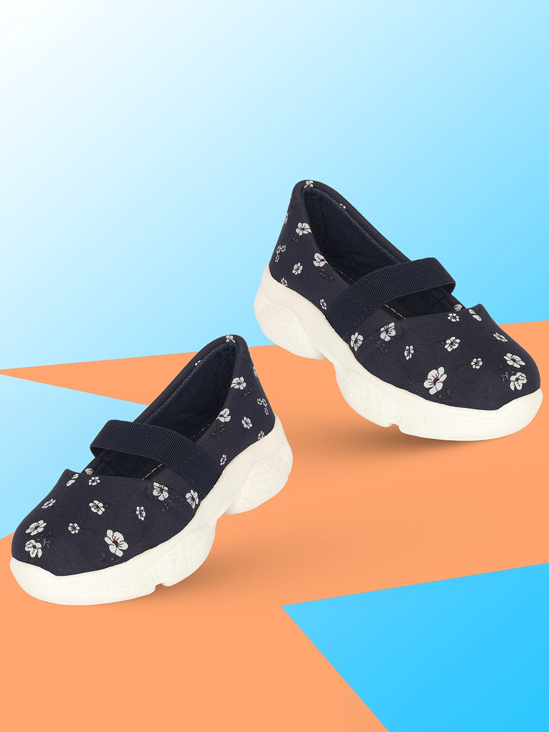 

BAESD Girls Blue Printed Slip On Sneakers