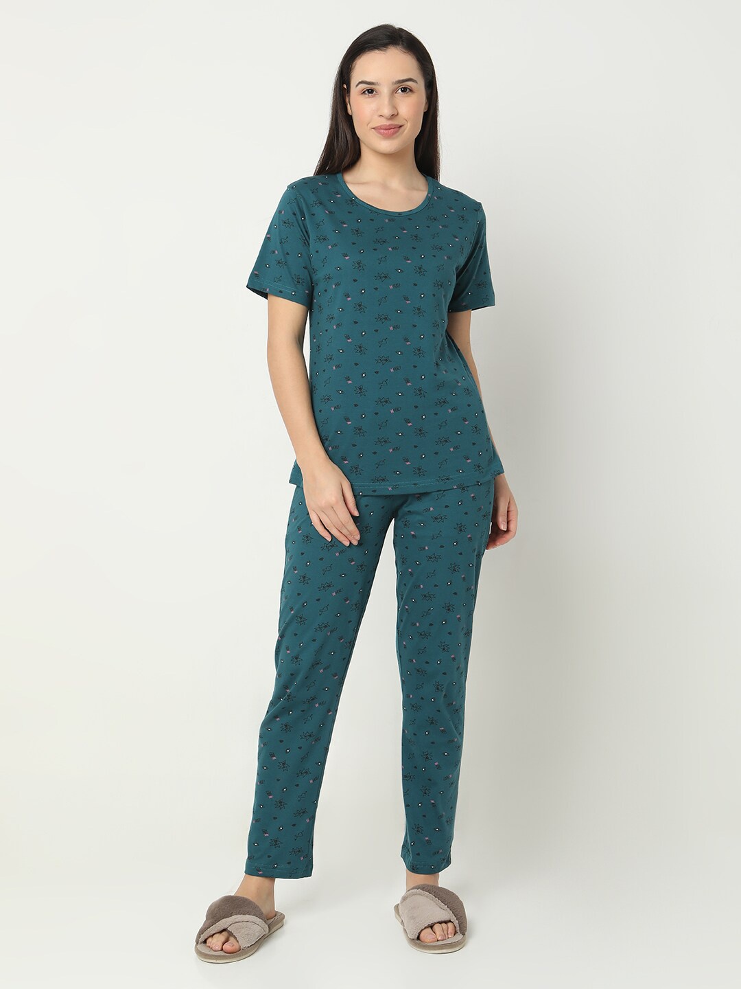 

Smarty Pants Conversational Printed Pure Cotton Night Suit, Green