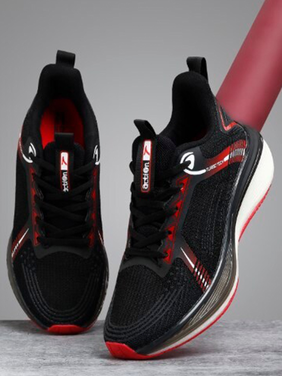 

Action Men Lightweight Breathable Training or Gym Shoes, Black