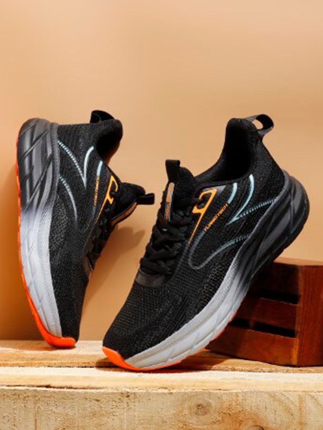 

Action Men Lightweight Breathable Training or Gym Shoes, Black