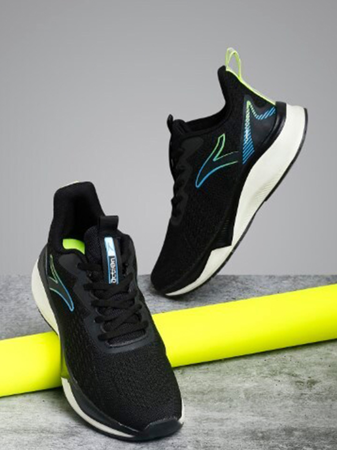 

Action Men Lightweight Mesh Running Shoes, Black