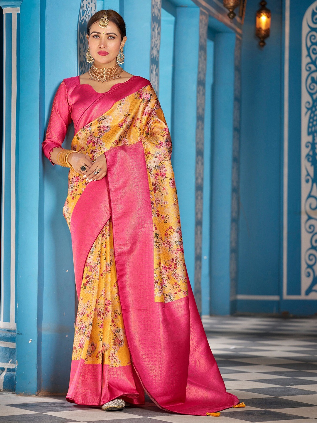 

FABMORA Kalamkari Floral Pure Silk Kanjeevaram Zari Saree, Pink