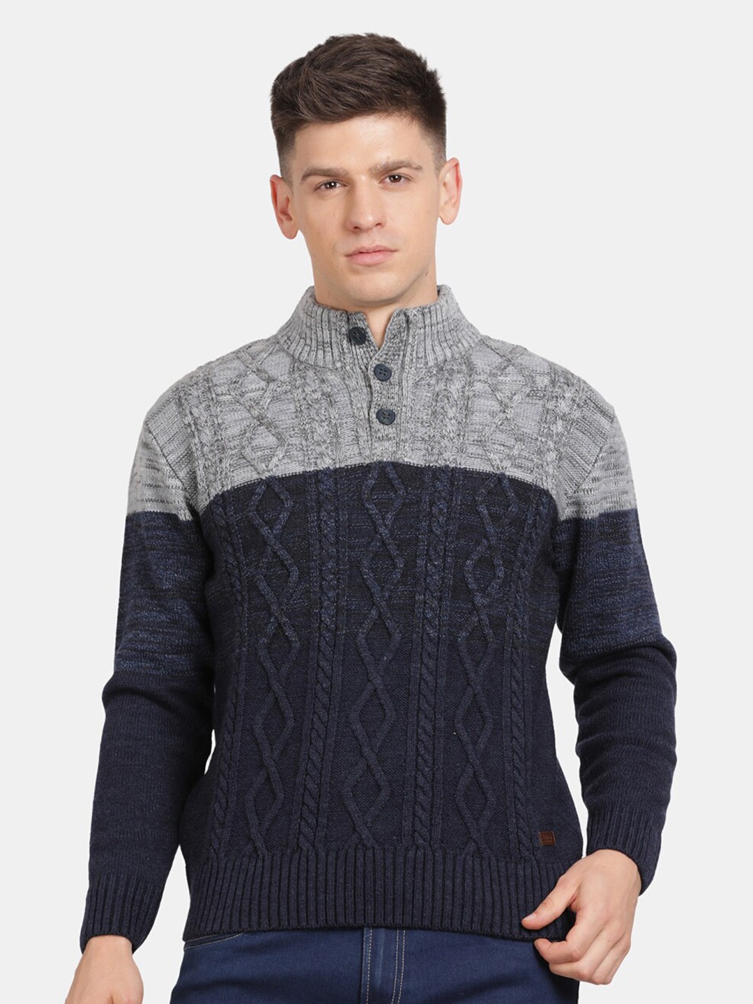 

t-base Geometric Self Design Mock Collar Long Sleeves Pullover, Blue