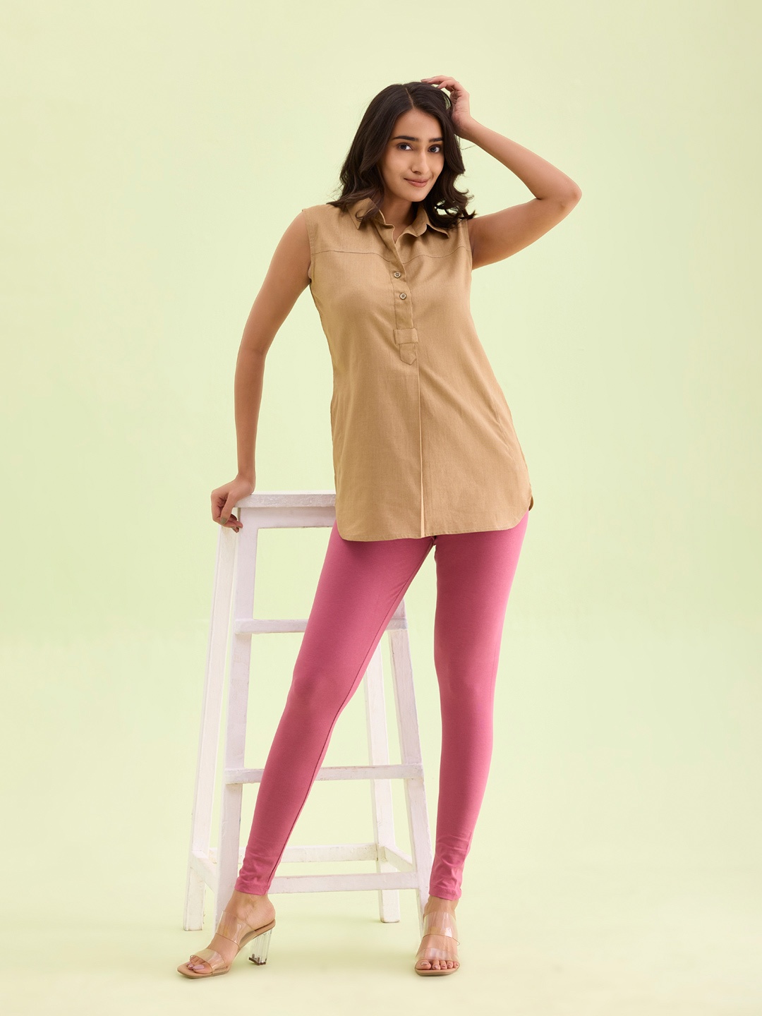 Go Colors Women Mauve Ankle-Length Solid Leggings