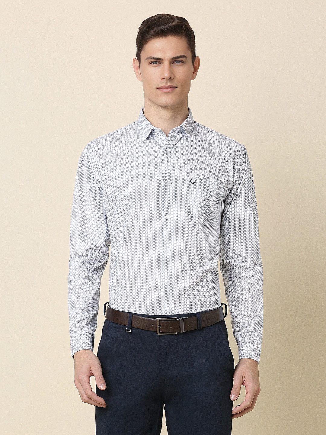 

Allen Solly Slim Fit Micro Ditsy Printed Pure Cotton Formal Shirt, White