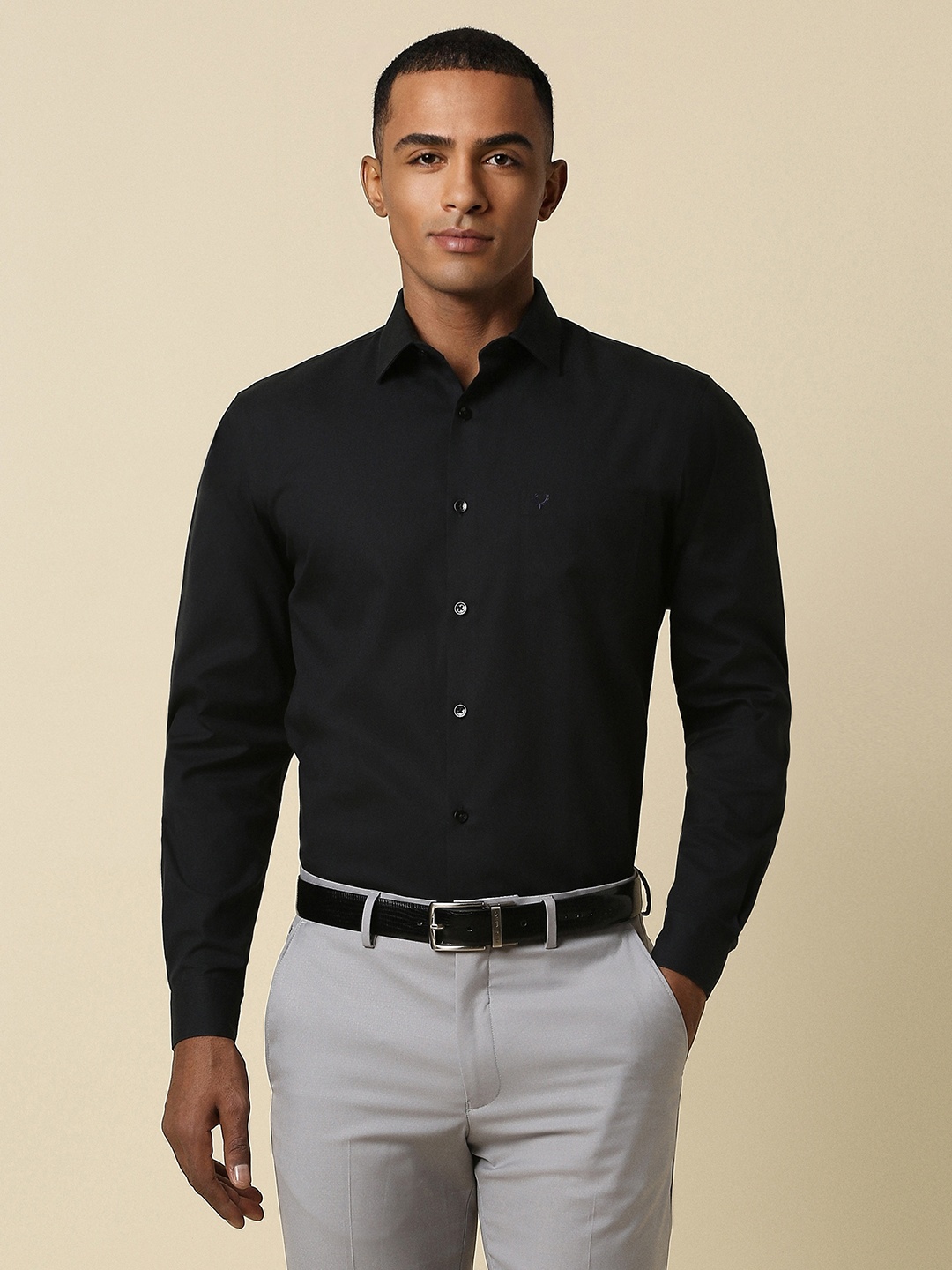 

Allen Solly Slim Fit Pure Cotton Formal Shirt, Black