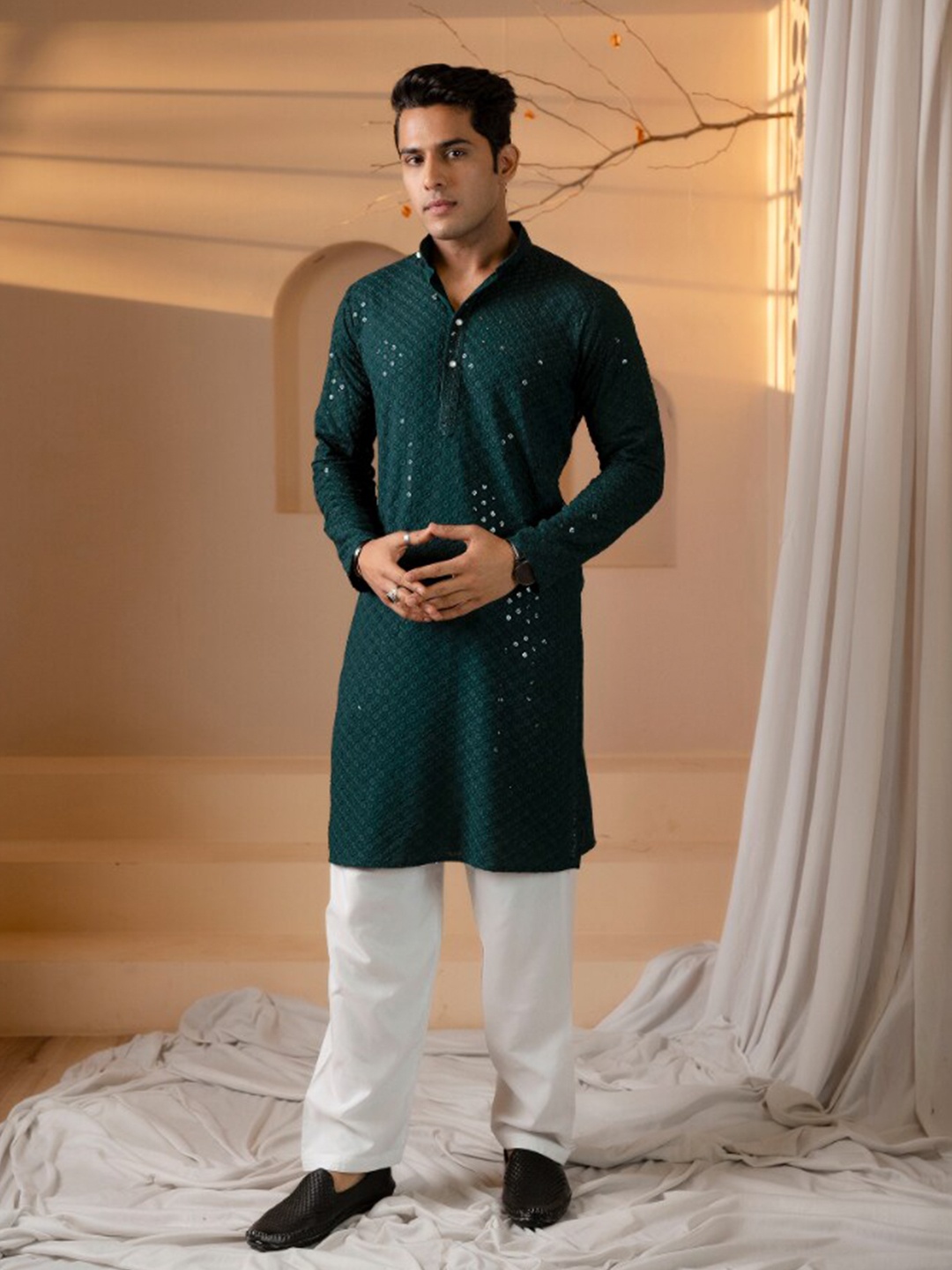 

Firangi Yarn Mandarin Collar Long Sleeves Chikankari Sequin Work Kurta, Green