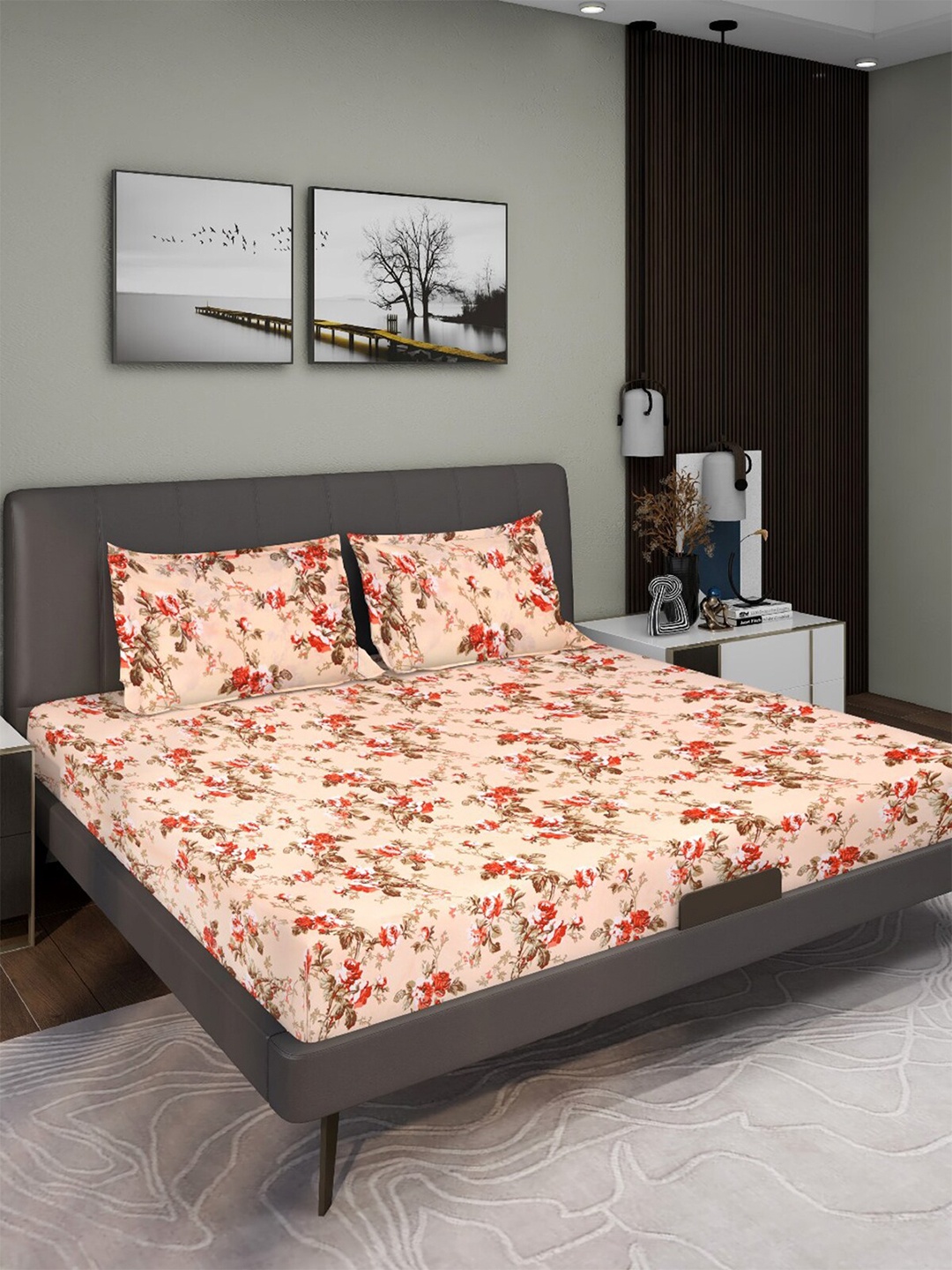 

Aura Peach Floral 160 TC Queen Microfiber Bedsheet With 2 Pillow Covers