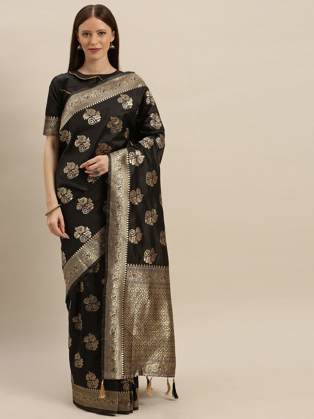 

Mitera Black & Gold-Toned Floral Woven Design Zari Heavy Work Banarasi Saree