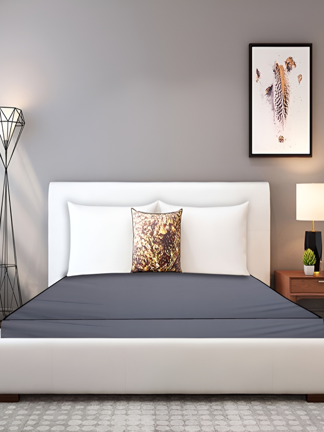 

Stylista Grey Cotton Water Resistant Elastic Strap King Mattress Protector