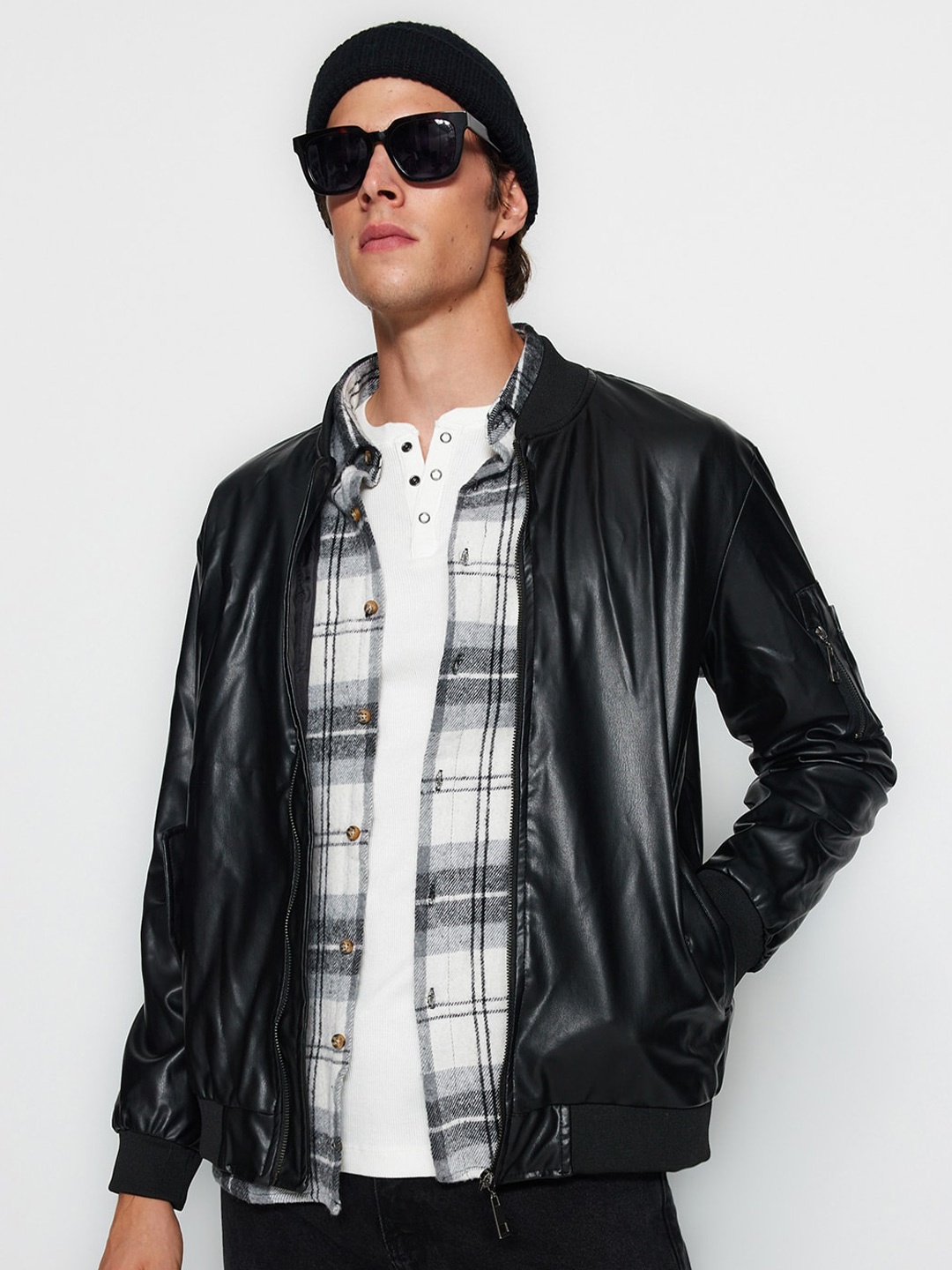 

Trendyol Spread Collar Biker Jacket, Black