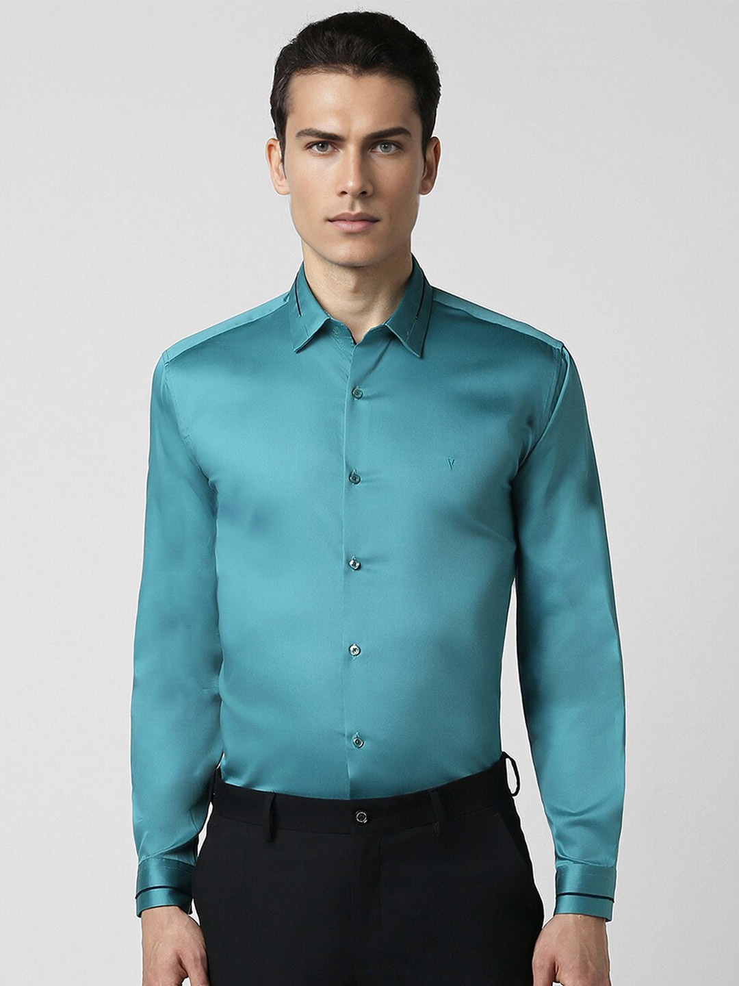 

V Dot Spread Collar Slim Fit Opaque Cotton Party Shirt, Green