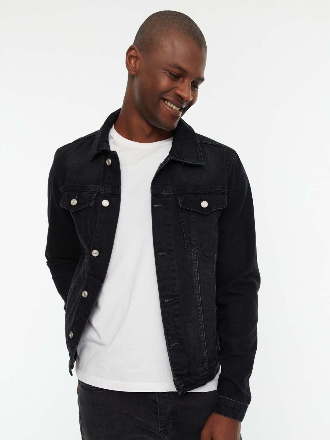 

Trendyol Spread Collar Pure Cotton Denim Jacket, Black