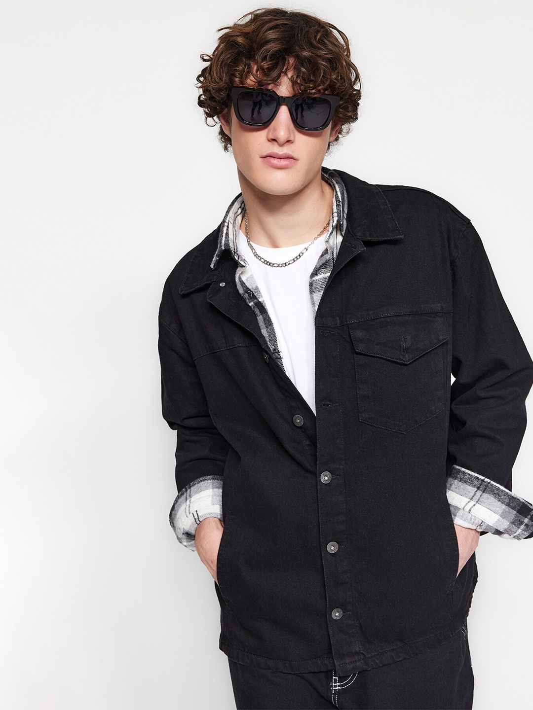 

Trendyol Pure Cotton Denim Jacket, Black