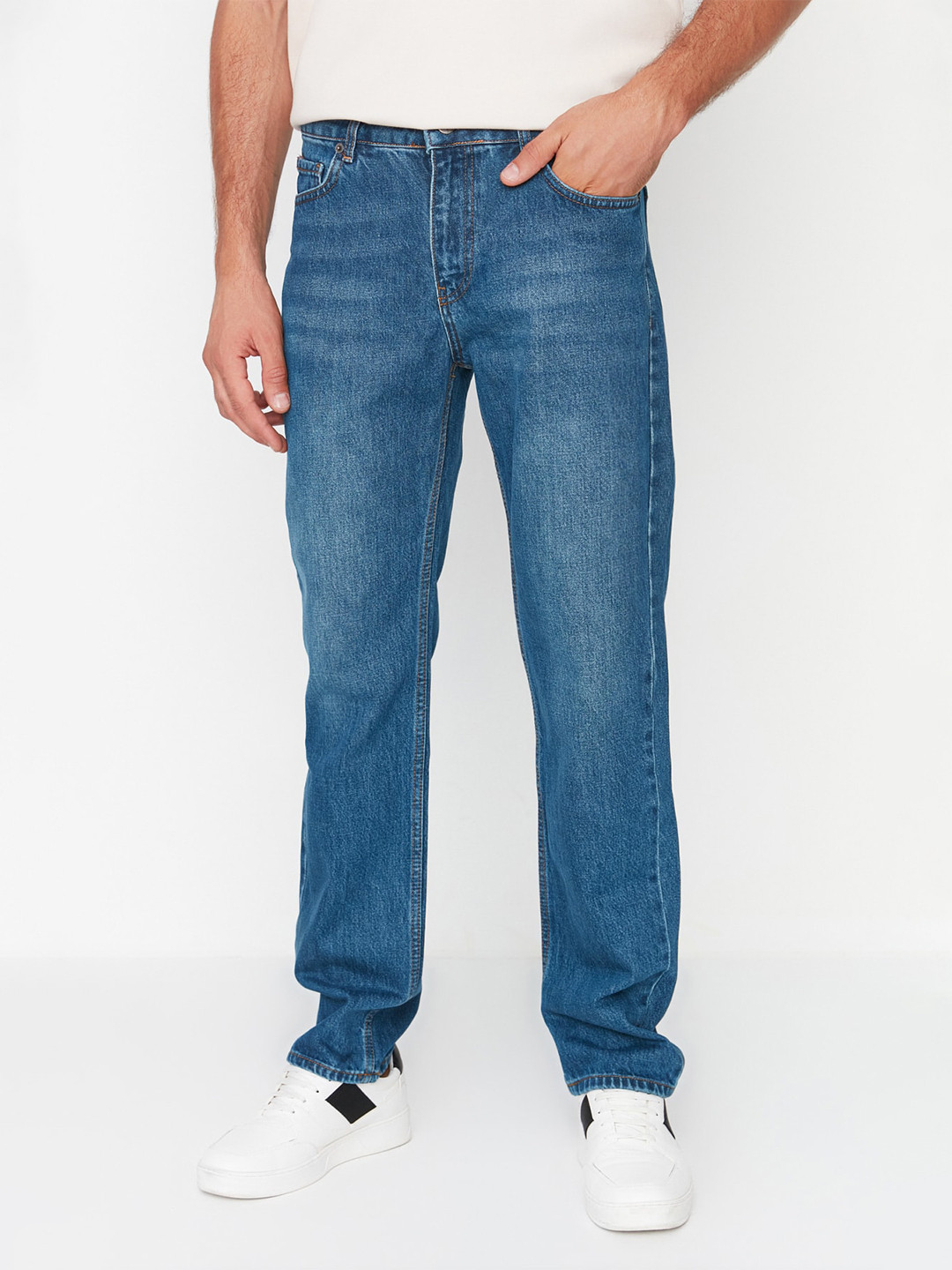 

Trendyol Men Regular Fit Mid Rise Cotton Jeans, Blue