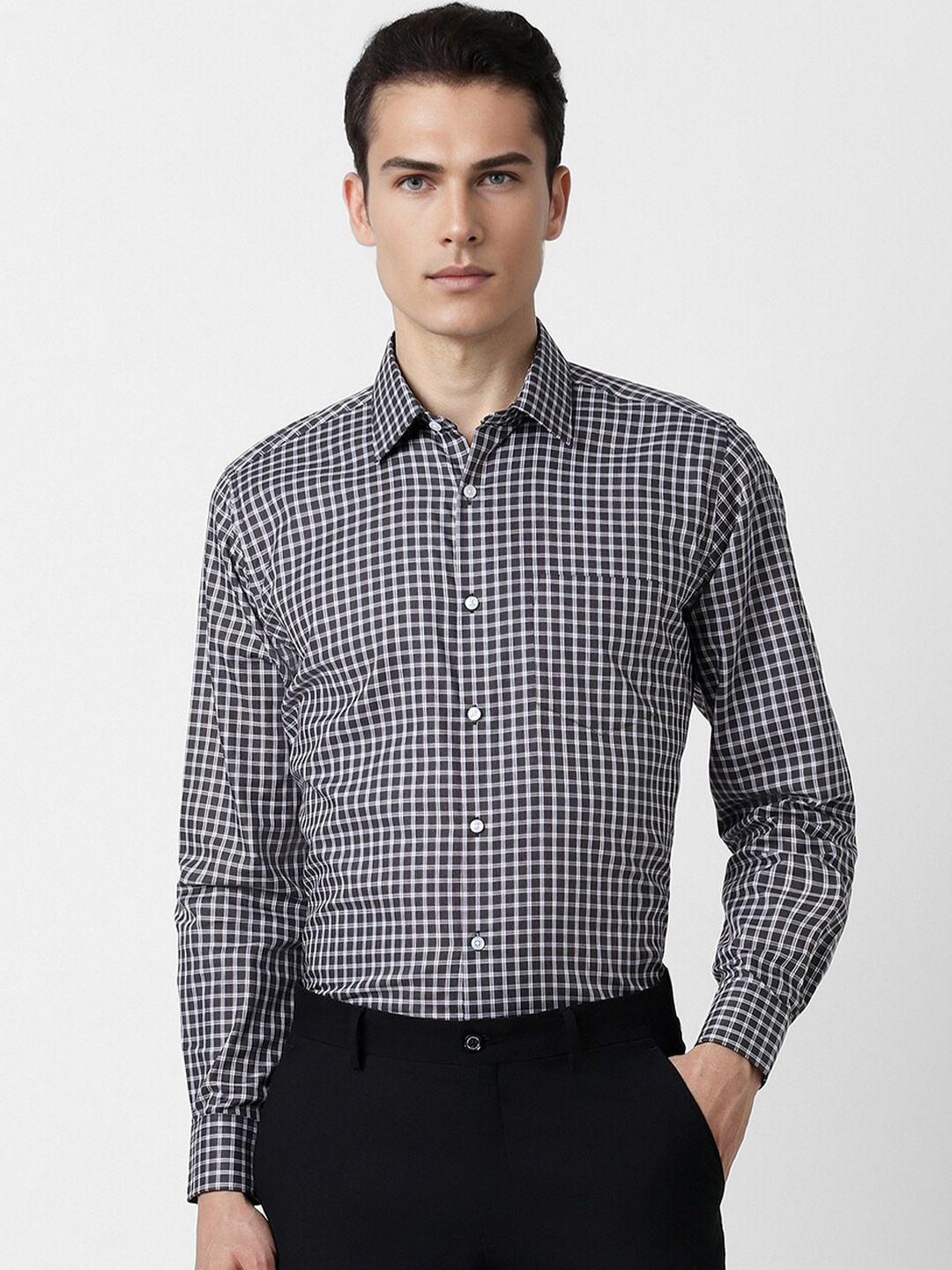 

Van Heusen Regular Fit Gingham Checks Opaque Cotton Formal Shirt, Black
