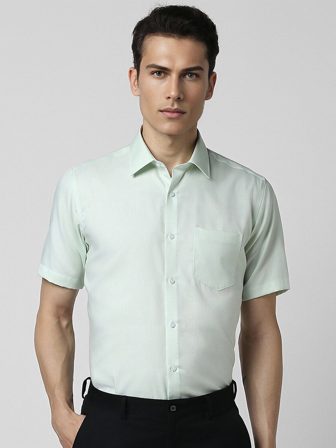 

Van Heusen Short Sleeves Regular Fit Cotton Opaque Formal Shirt, Green