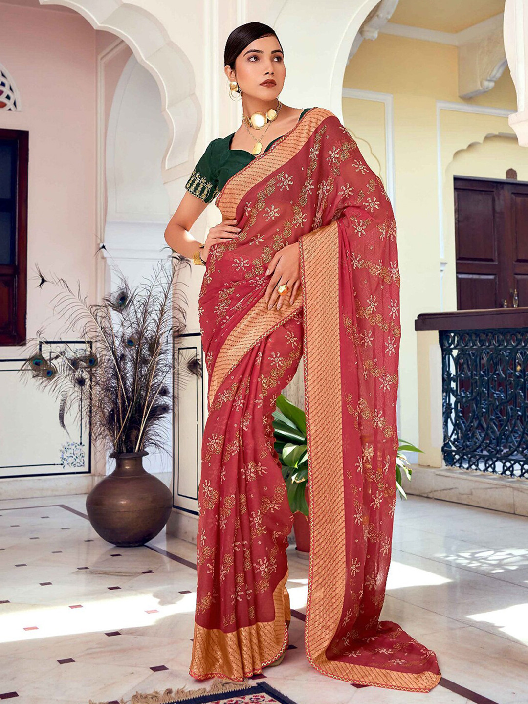 

Satrani Red & Beige Floral Printed Saree