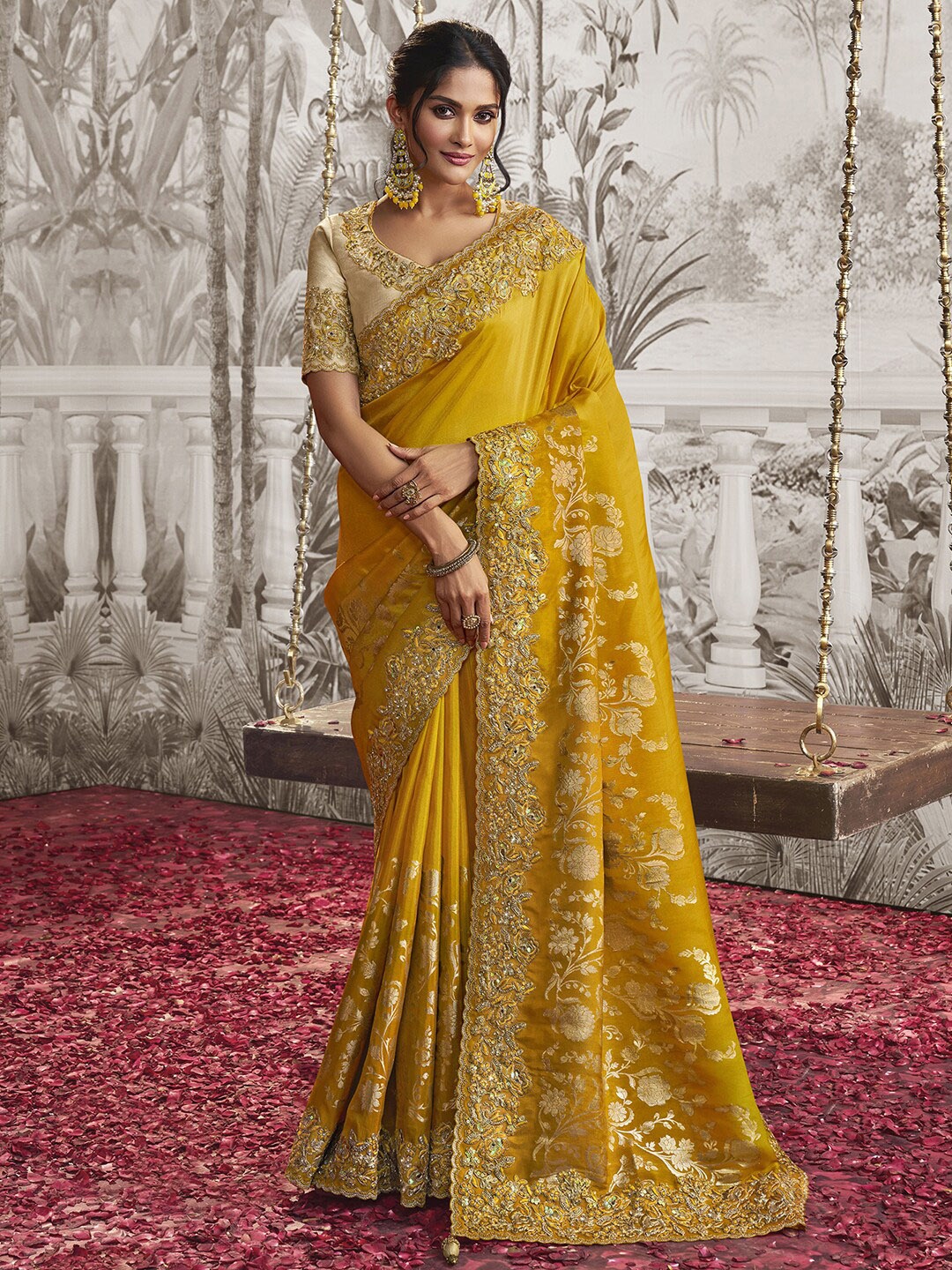 

Satrani Ethnic Motifs Beads and Stones Silk Blend Heavy Work Saree, Yellow