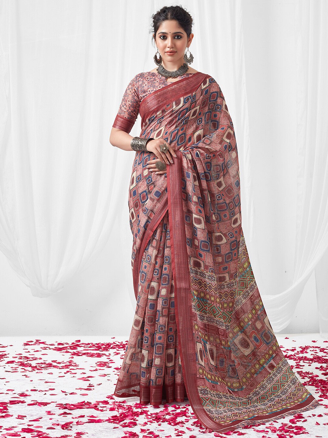 

Mitera Pink Floral Print Linen Fusion Saree