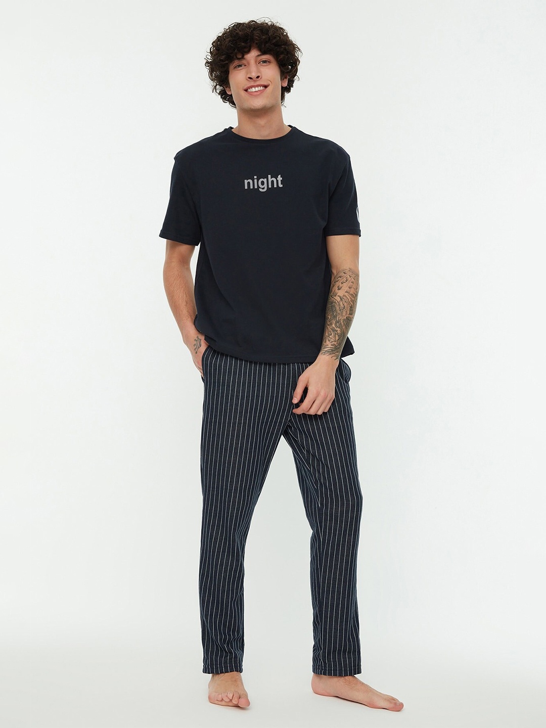 

Trendyol Men Striped Straight-Leg Lounge Pants, Black
