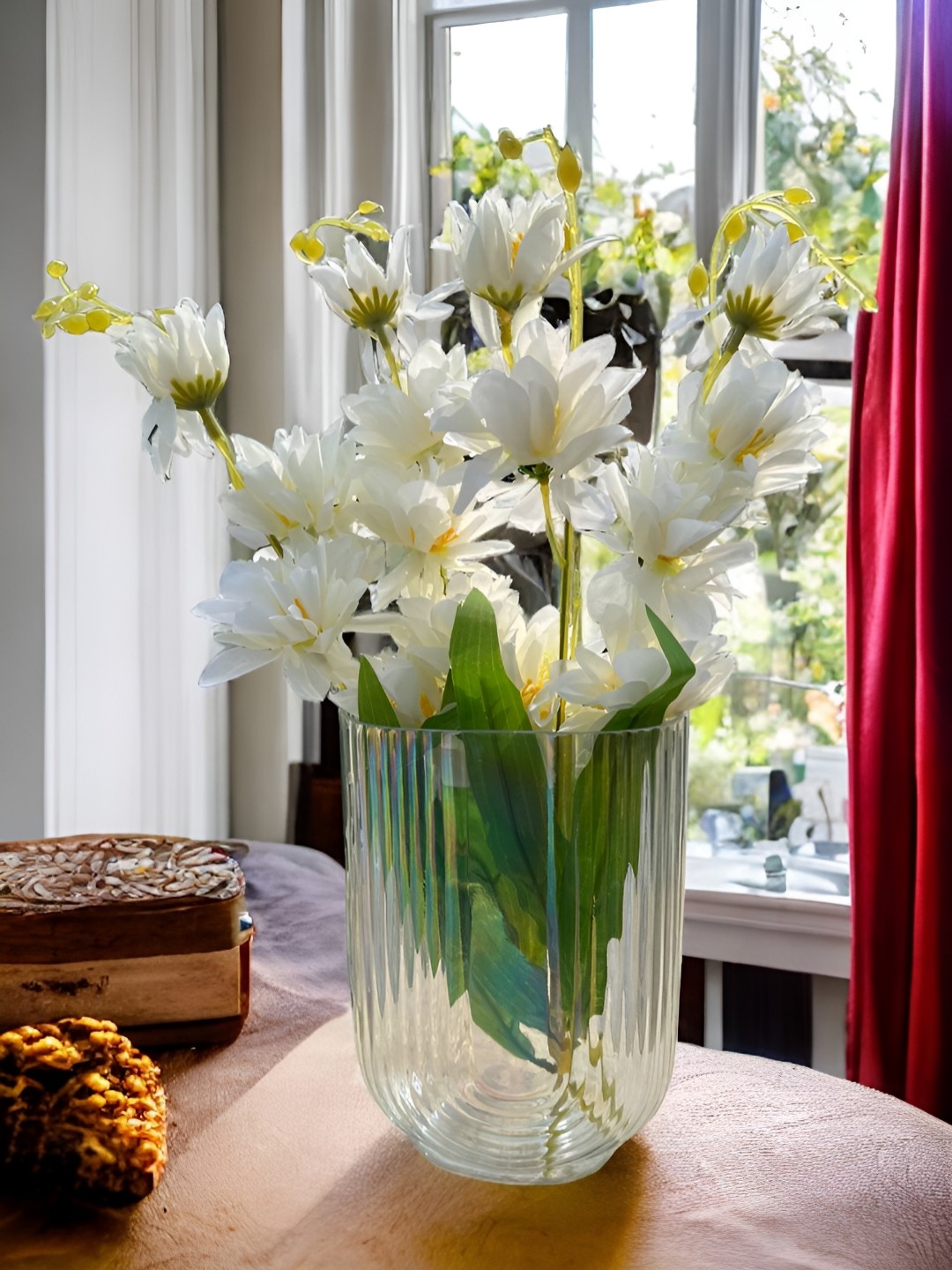 

BS AMOR Transparent Ribbed U-Shaped Fluted Striped Decorative Glass Flower Vase
